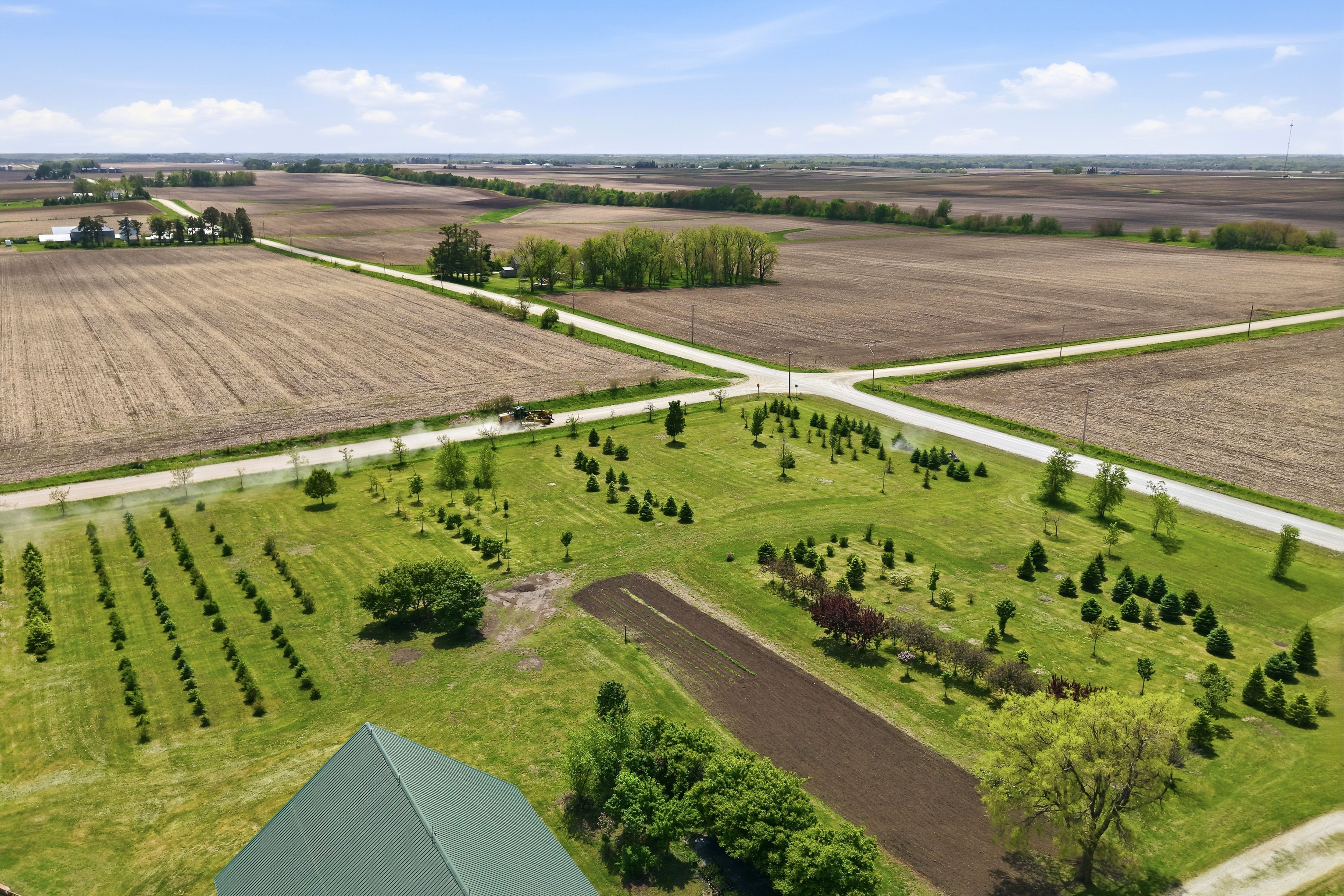 Listing Photo: 42-503_1740_Utopia_Ave_drone (2)